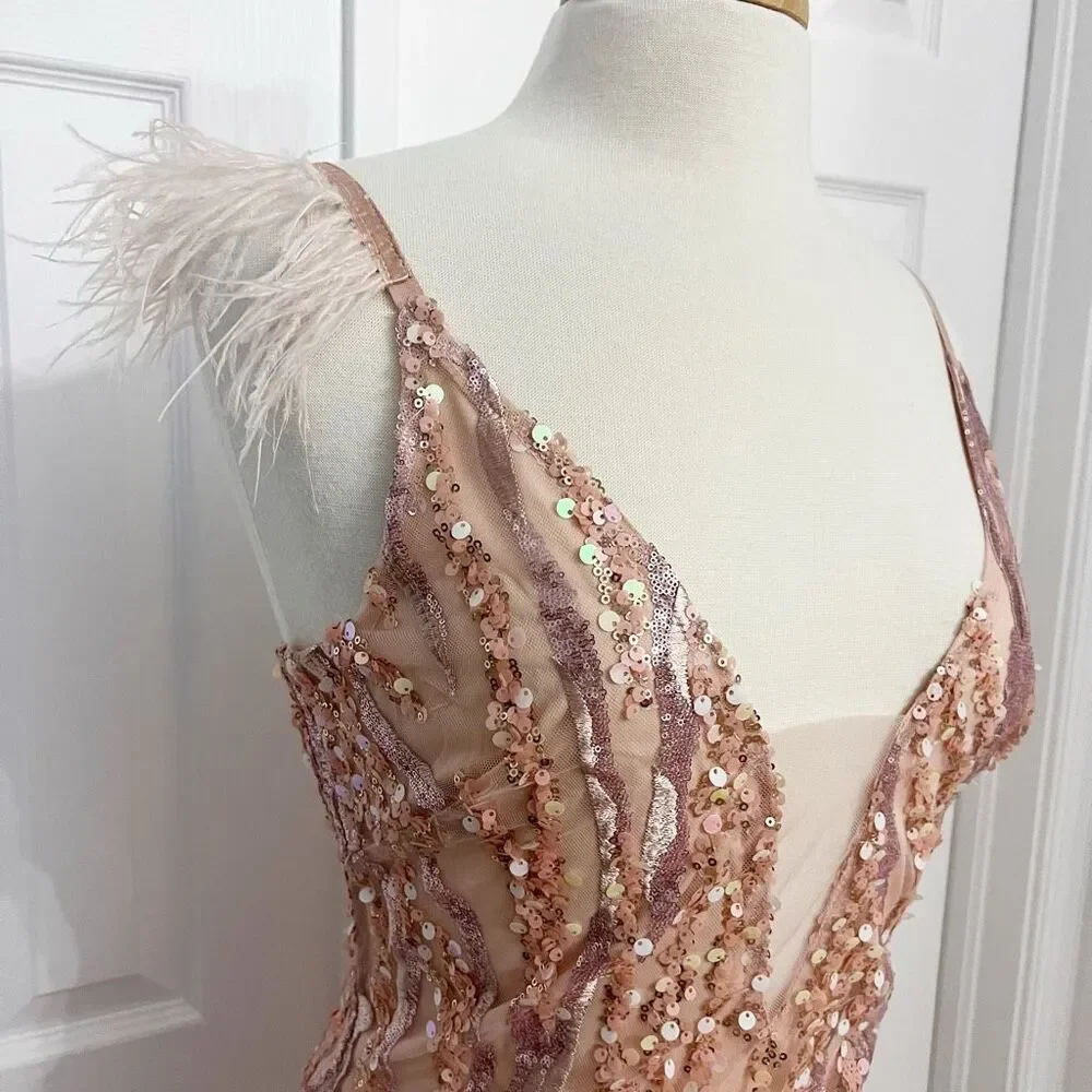 Bella Barnett Womens Pink Sequin Feather Mini Dress Size Medium - Picture 3 of 7